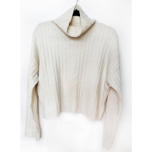 New Open Edit Ribbed Cream Cropped Knit Sweater Medium - Picture 1 of 2